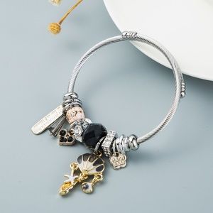 Vintage colorful leaf adjustable diamond bracelet